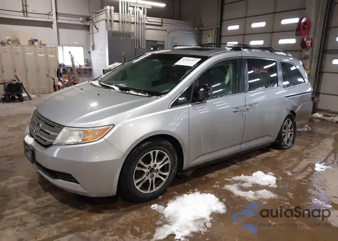 2013 Honda Odyssey Ex-L z USA, uszkodzony, nr VIN 5FNRL5H68DB080045